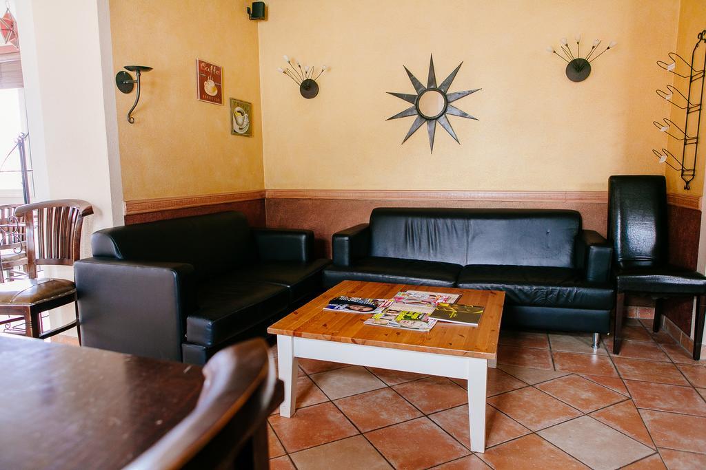兰登机场酒店 劳森豪森 外观 照片